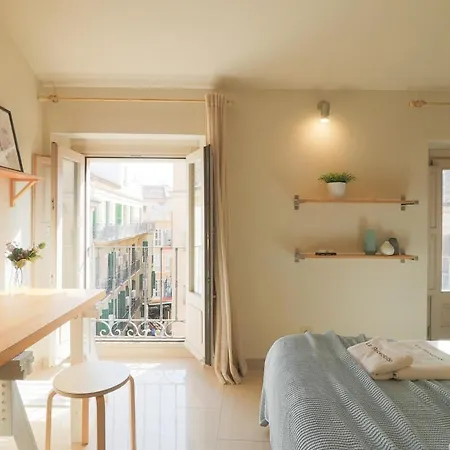 C28 - Mitjana Luminous Penthouse *