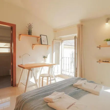 C28 - Mitjana Luminous Penthouse * Malaga