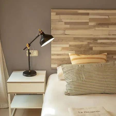 Apartment C28 - Mitjana Luminous Penthouse *