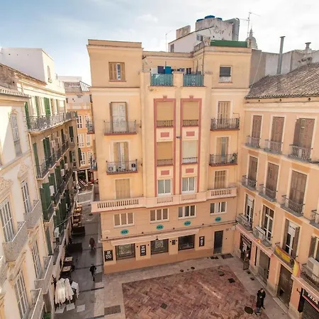 C28 - Mitjana Luminous Penthouse Apartment Malaga